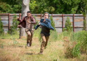 the-walking-dead-episode-602-ron-abrams-935