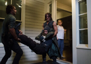 the-walking-dead-episode-610-rick-lincoln-3-935